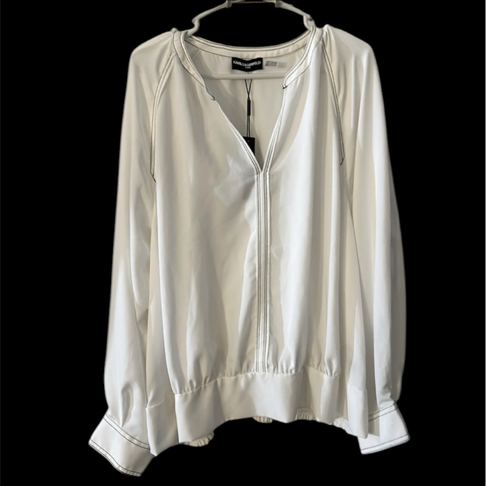 Karl Lagerfeld woman’s plus 2x blouse white elastic waist back long sleeve